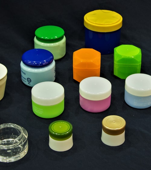 PLASTIC COSMETICS & TOILETRIES PACKAGING